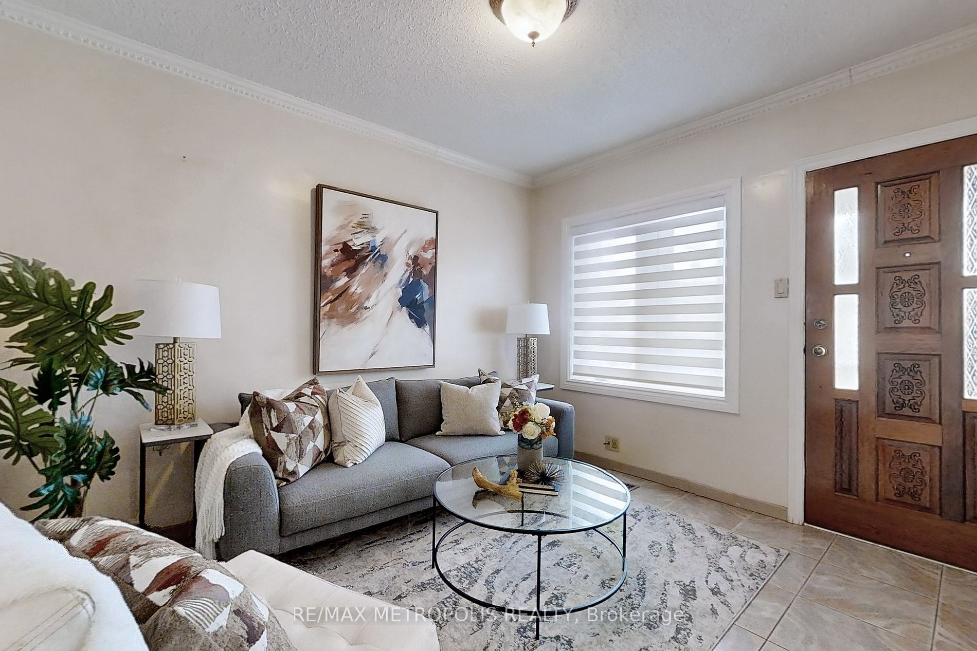 166 Harvie Ave