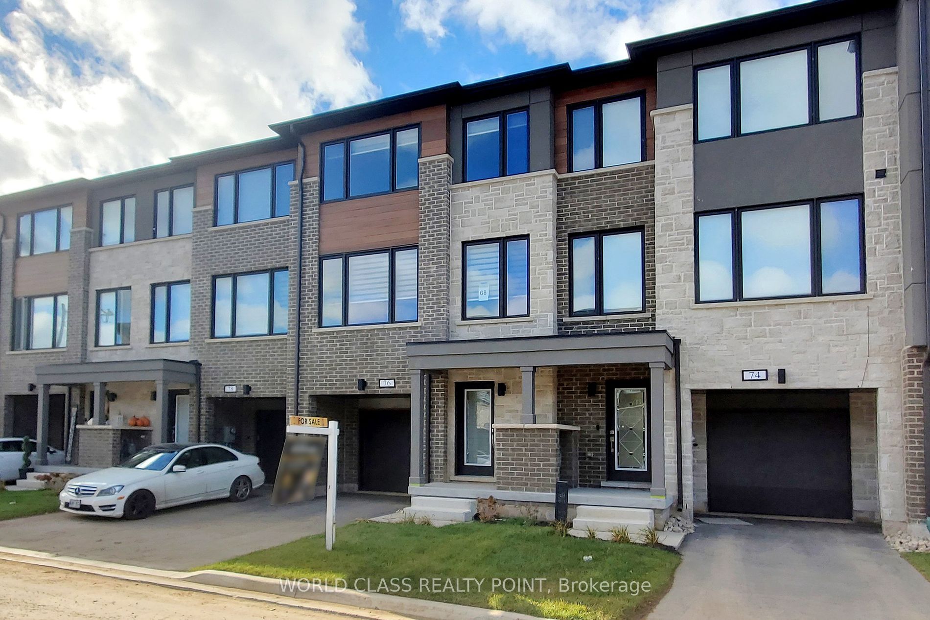76 Windtree Way