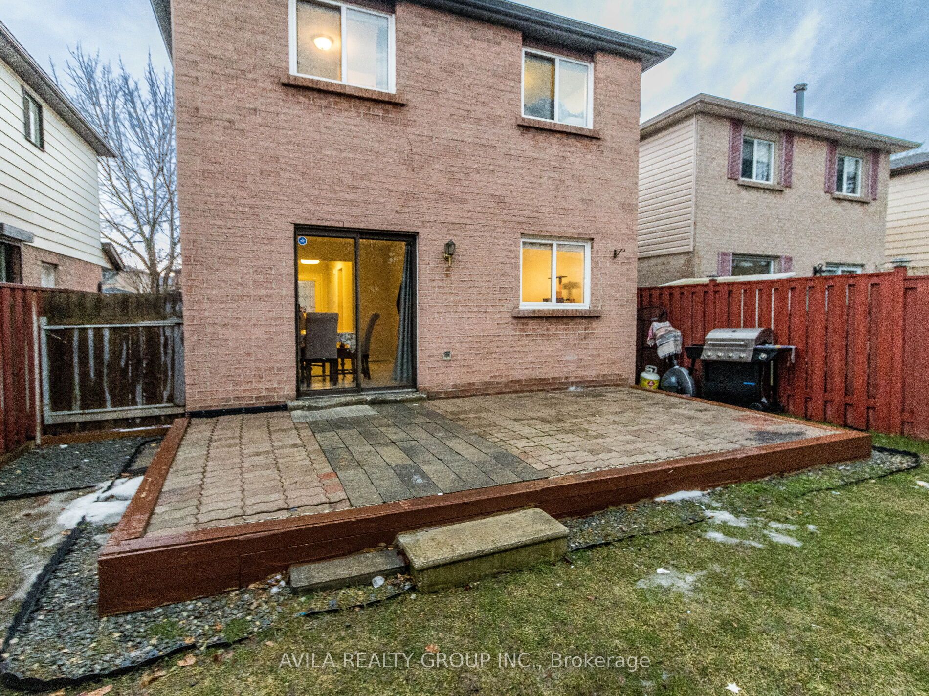 31 Wheatfield Road