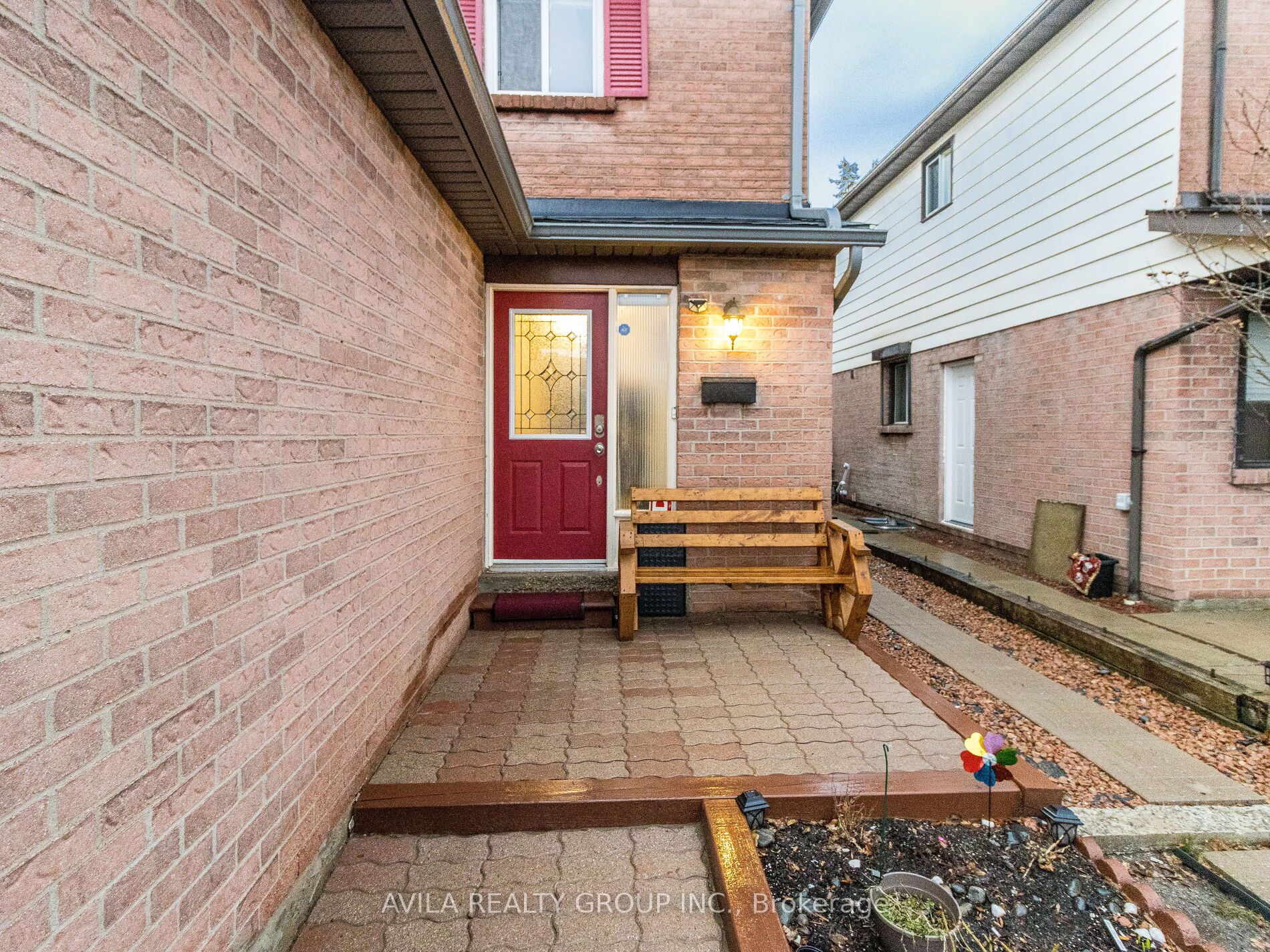 31 Wheatfield Road