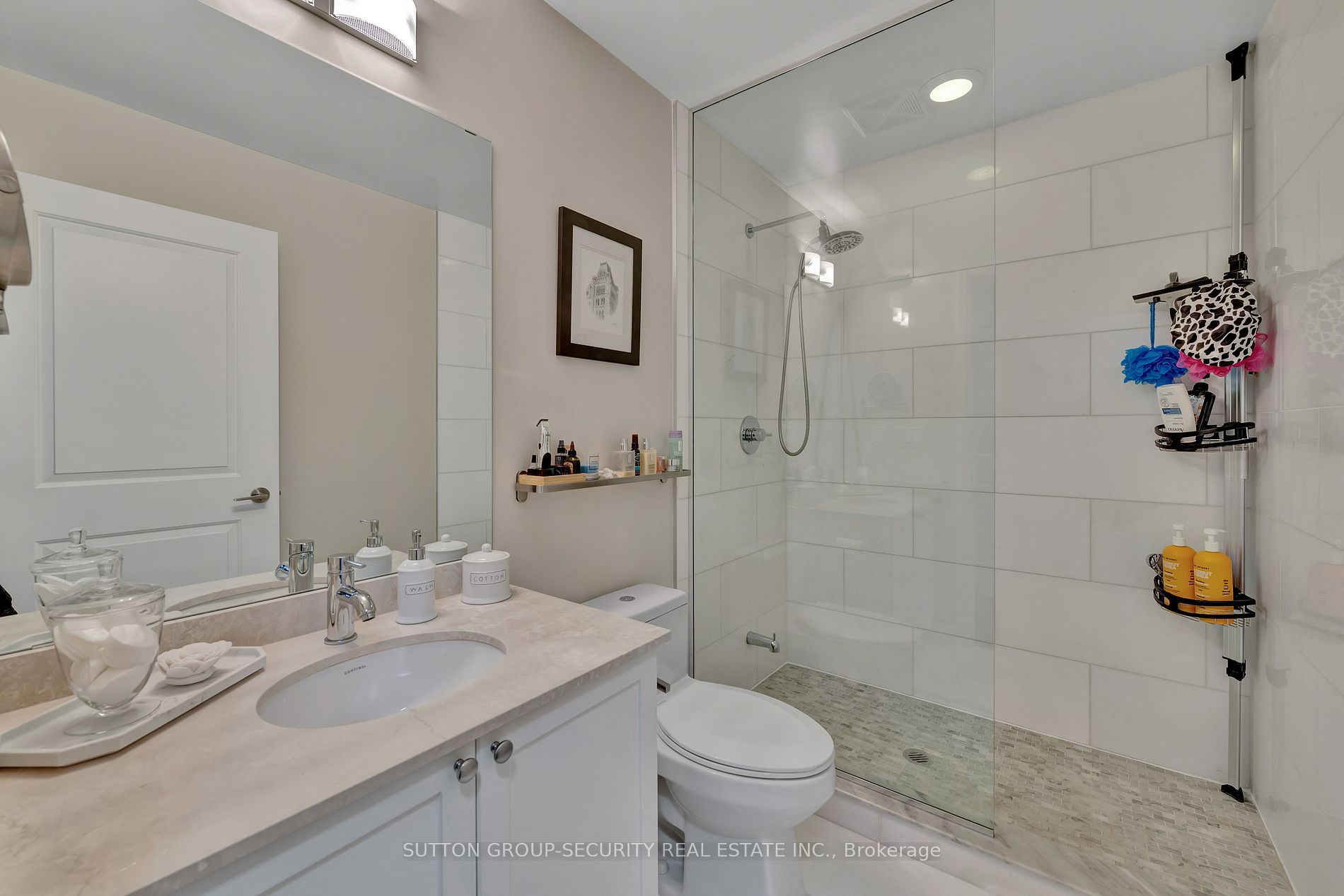 35 Fontenay Court #602