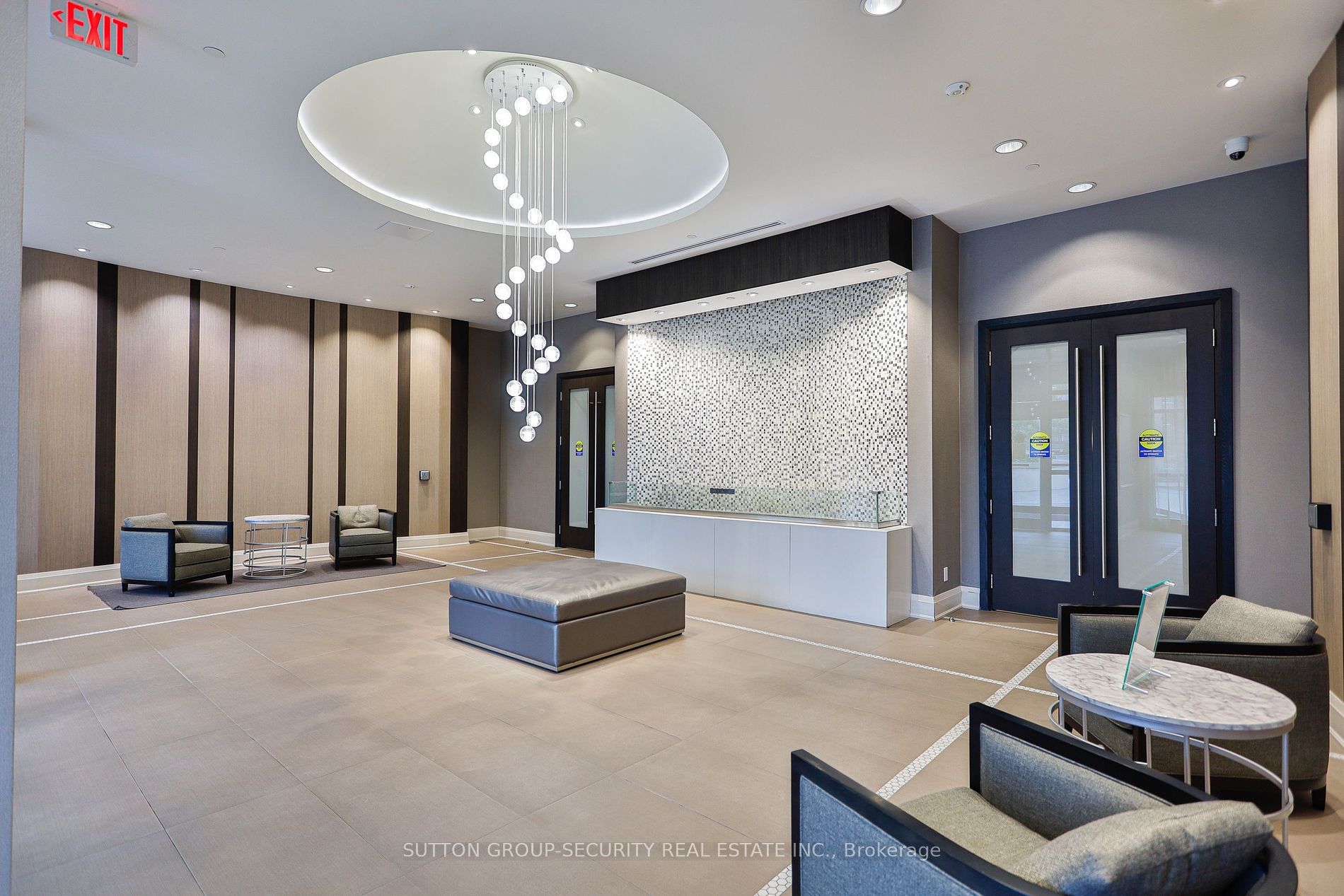 35 Fontenay Court #602