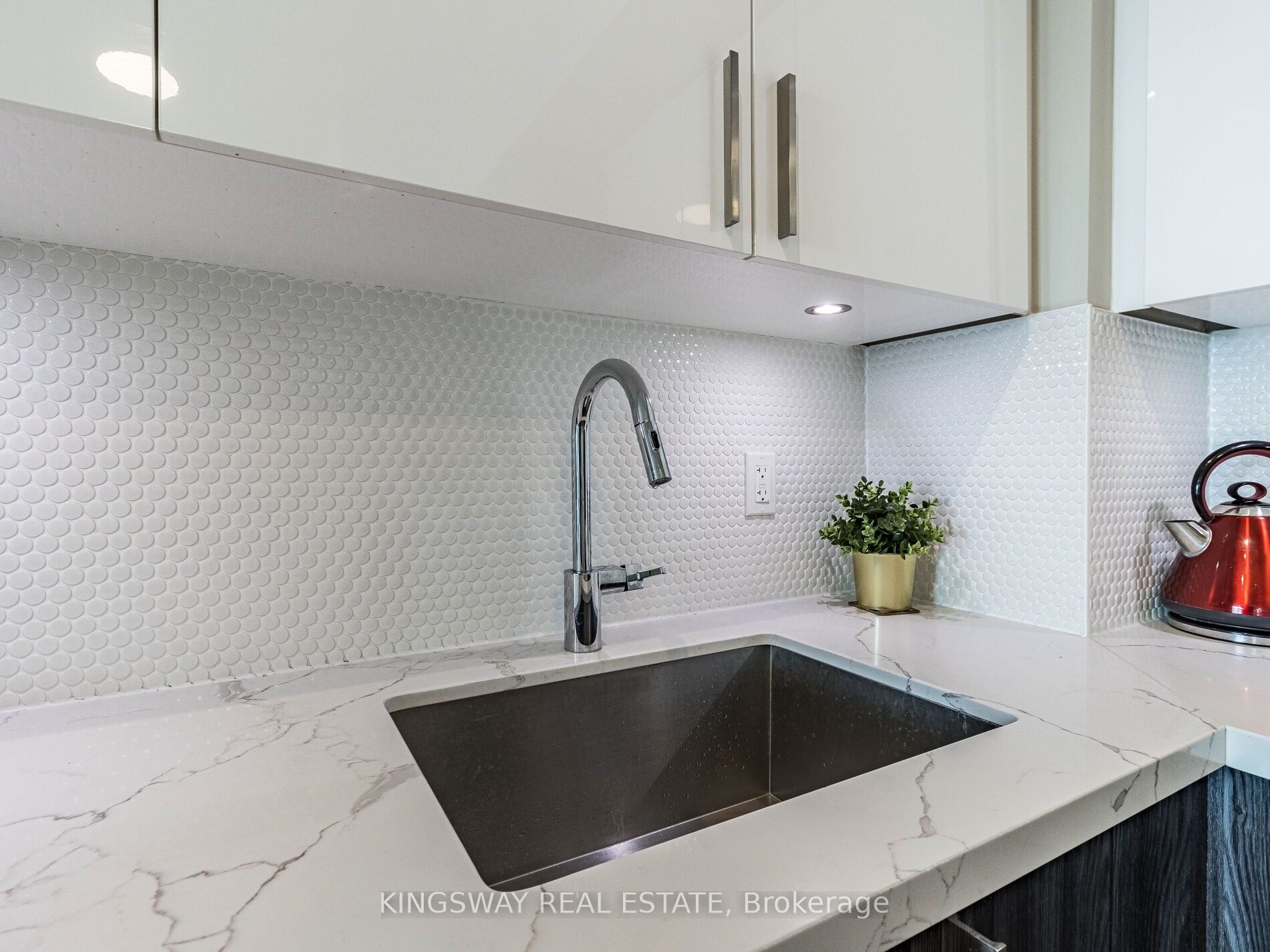 30 Shore Breeze Drive, #1420