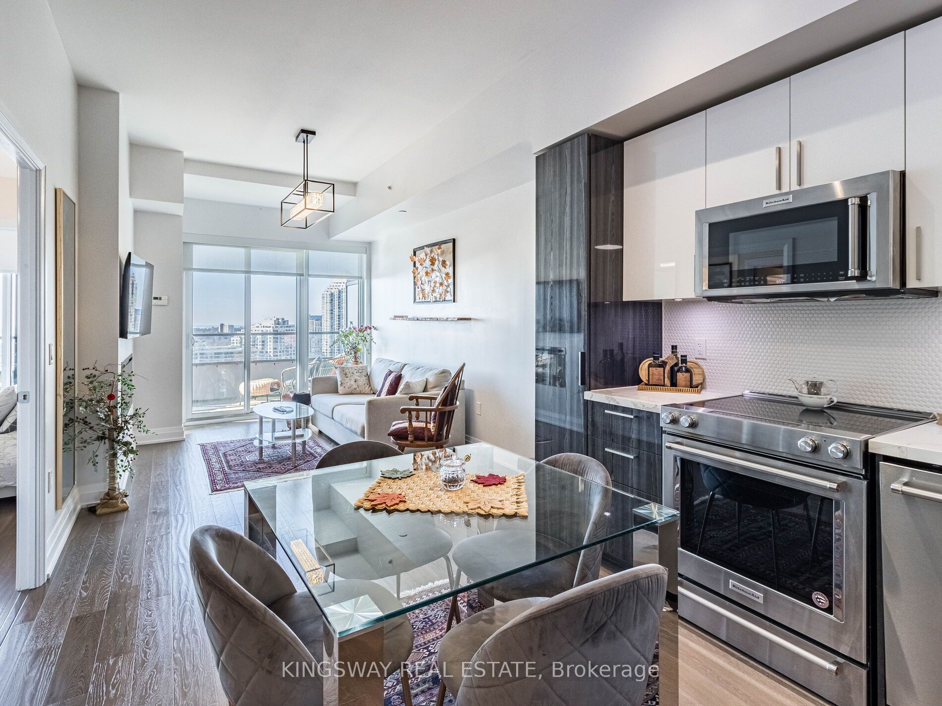 30 Shore Breeze Drive, #1420