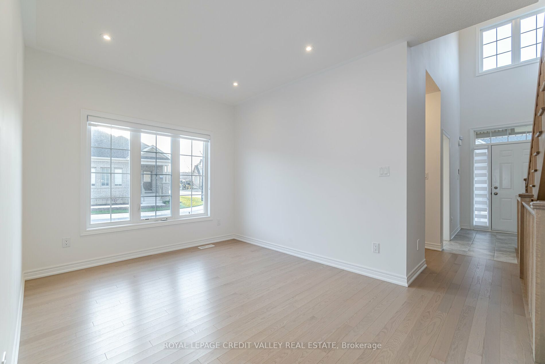 10 Abelia St, #6