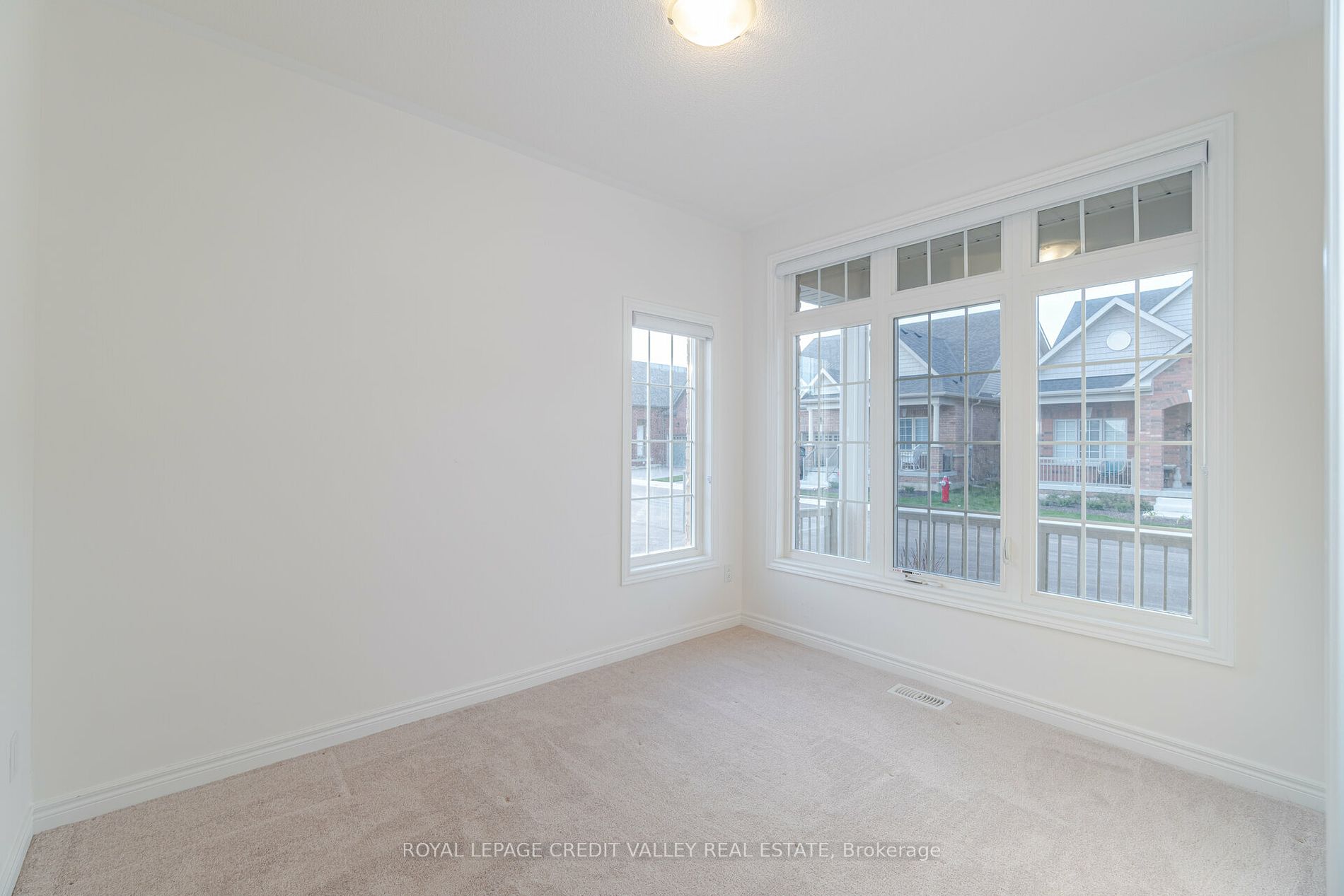 10 Abelia St, #6