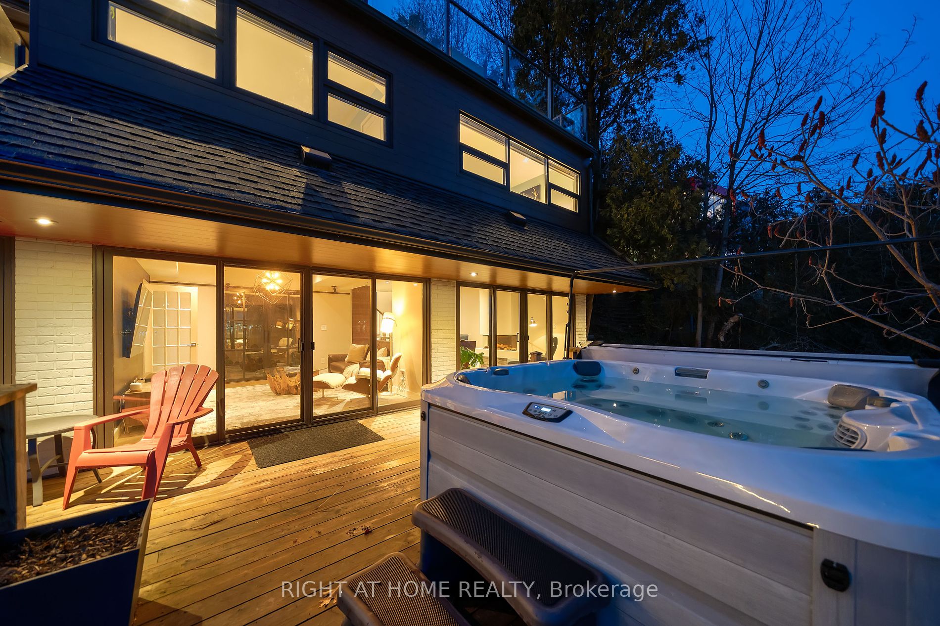 868 Danforth Place