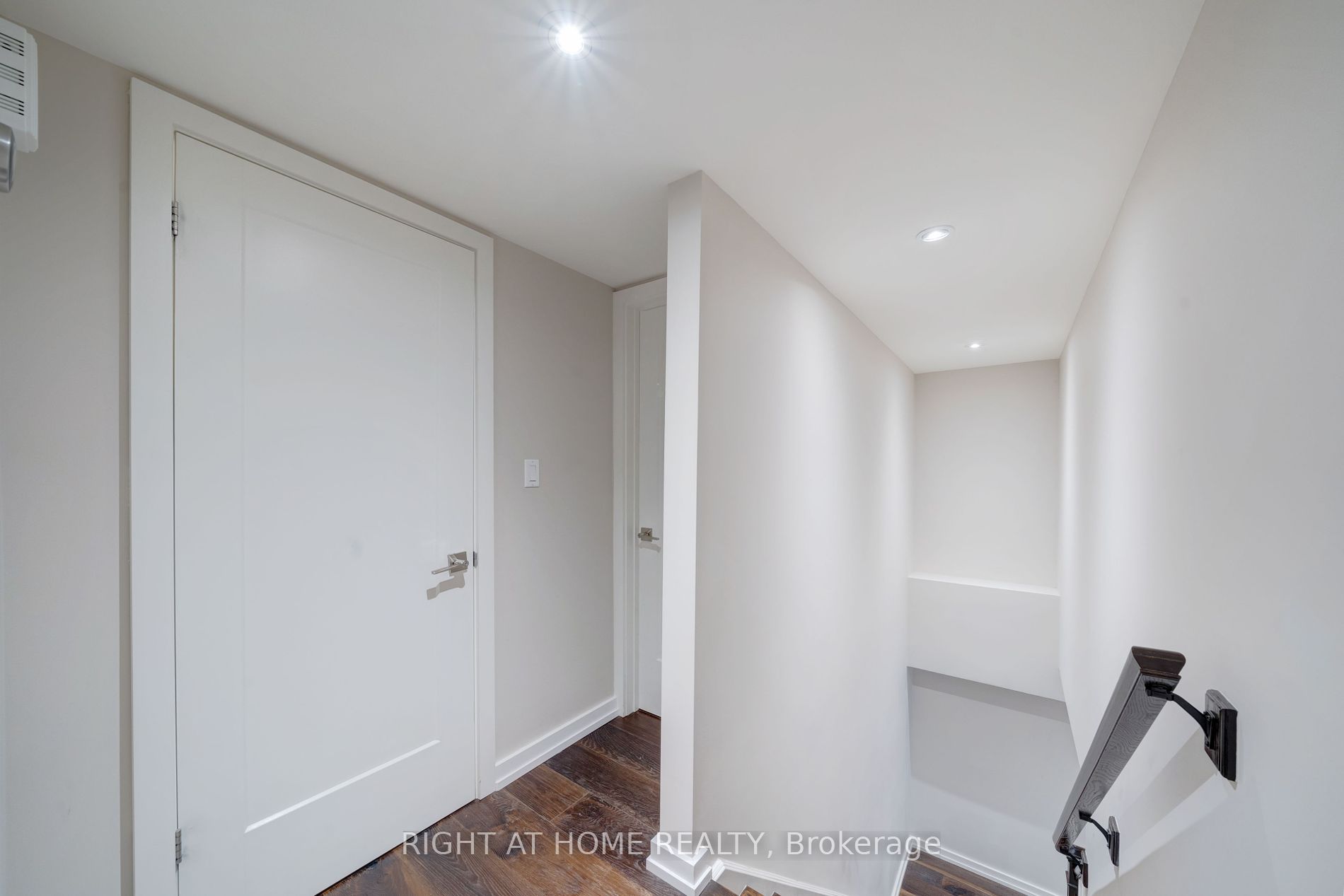 868 Danforth Place