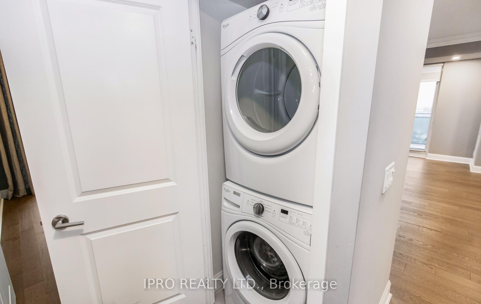 33 Shore Breeze Drive, #1110