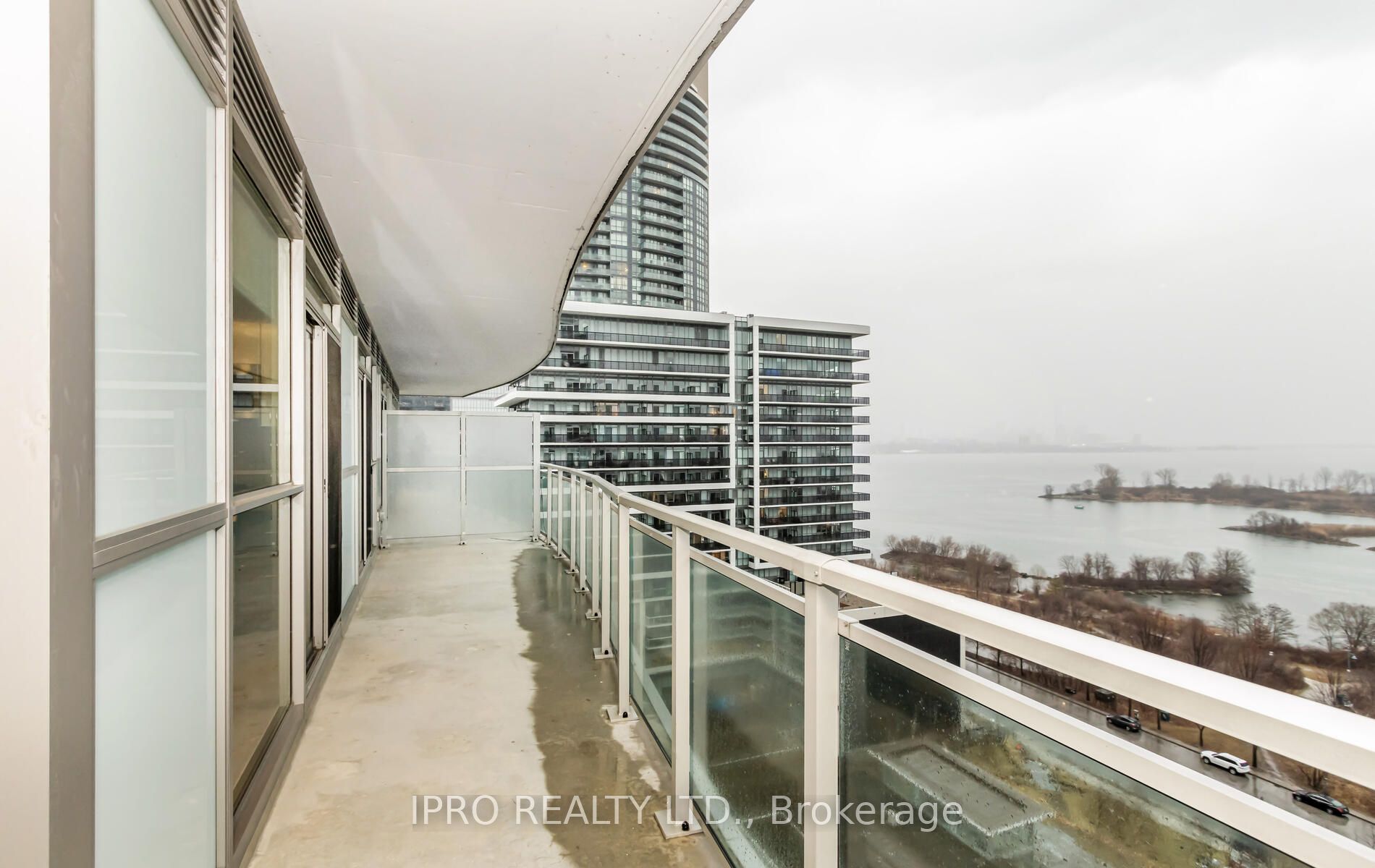 33 Shore Breeze Drive, #1110