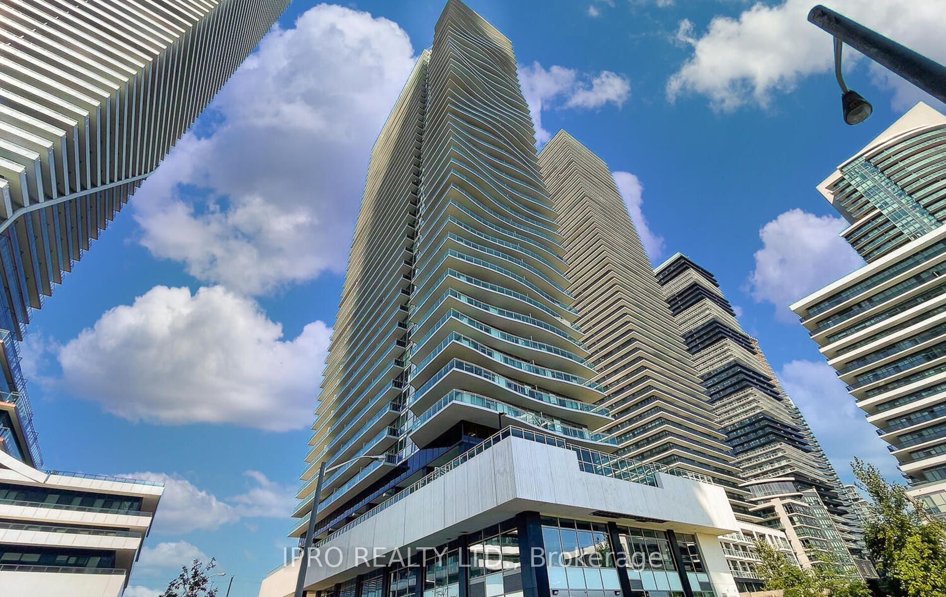 33 Shore Breeze Drive, #1110
