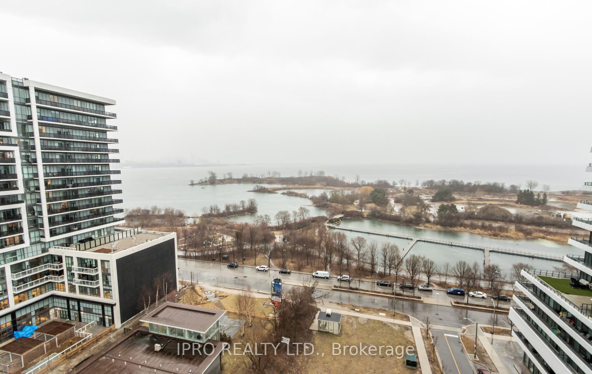 33 Shore Breeze Drive, #1110