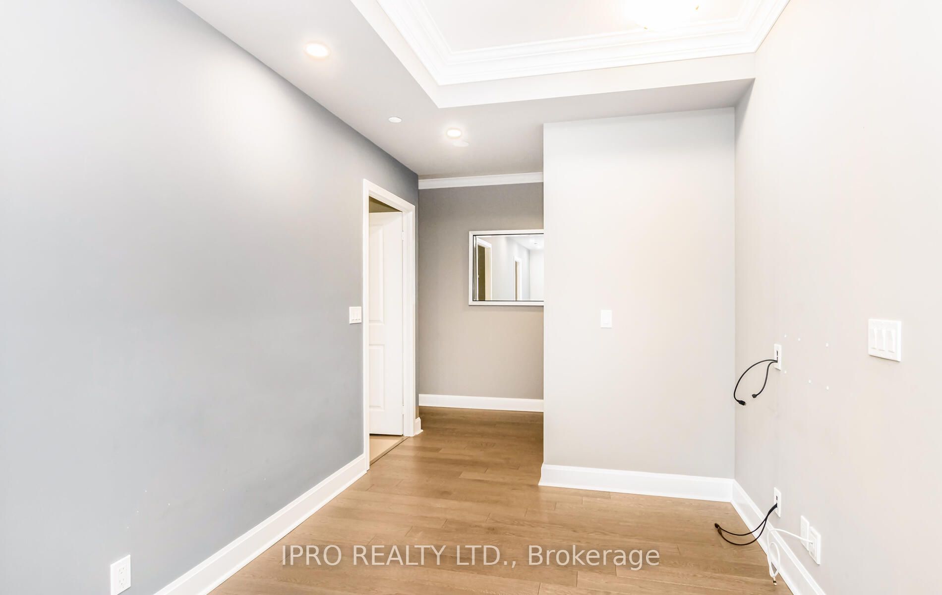 33 Shore Breeze Drive, #1110