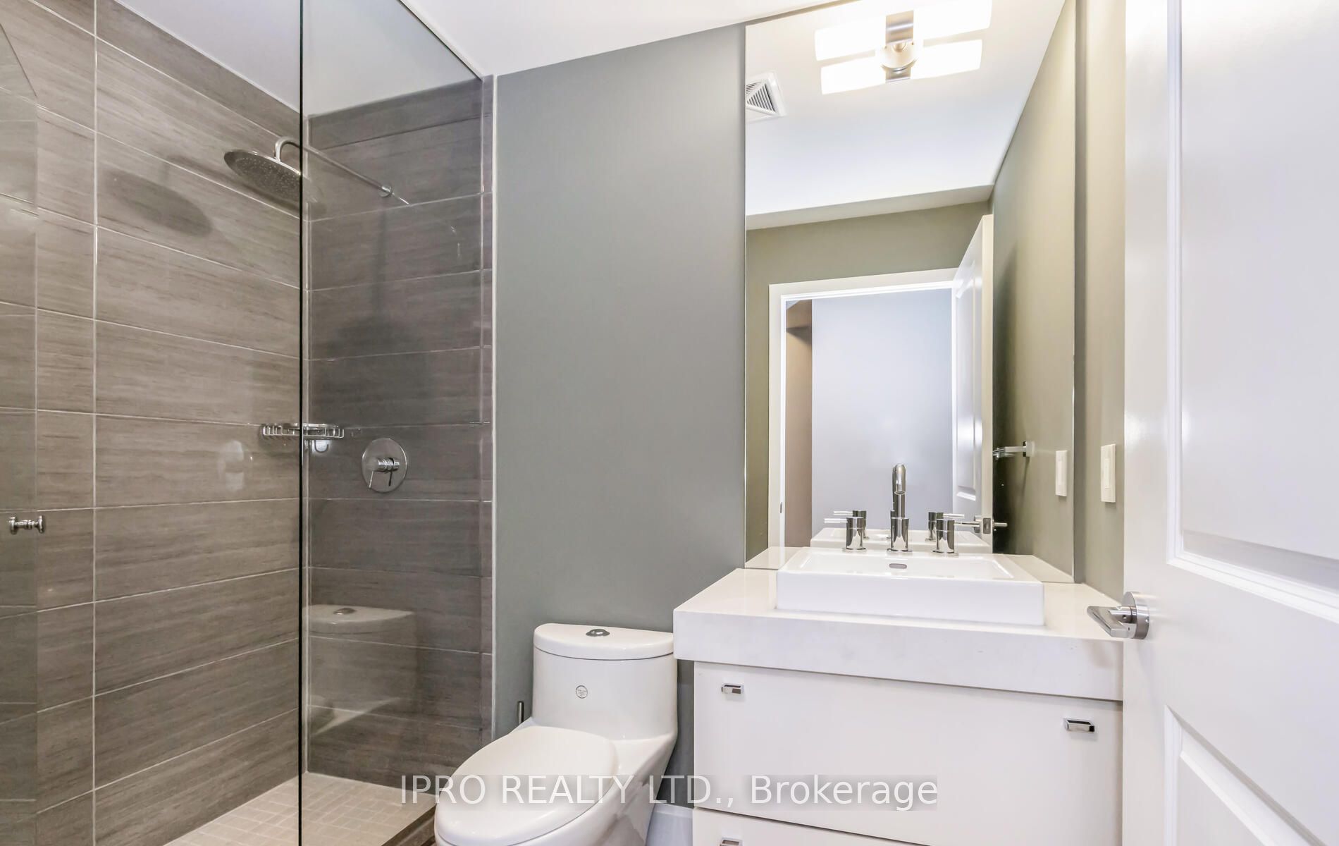 33 Shore Breeze Drive, #1110