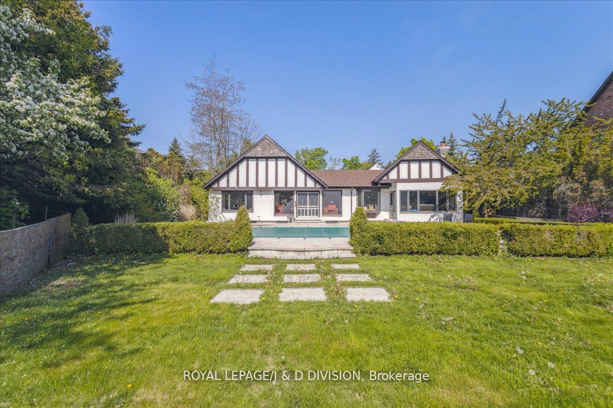 1588 Watersedge Road
