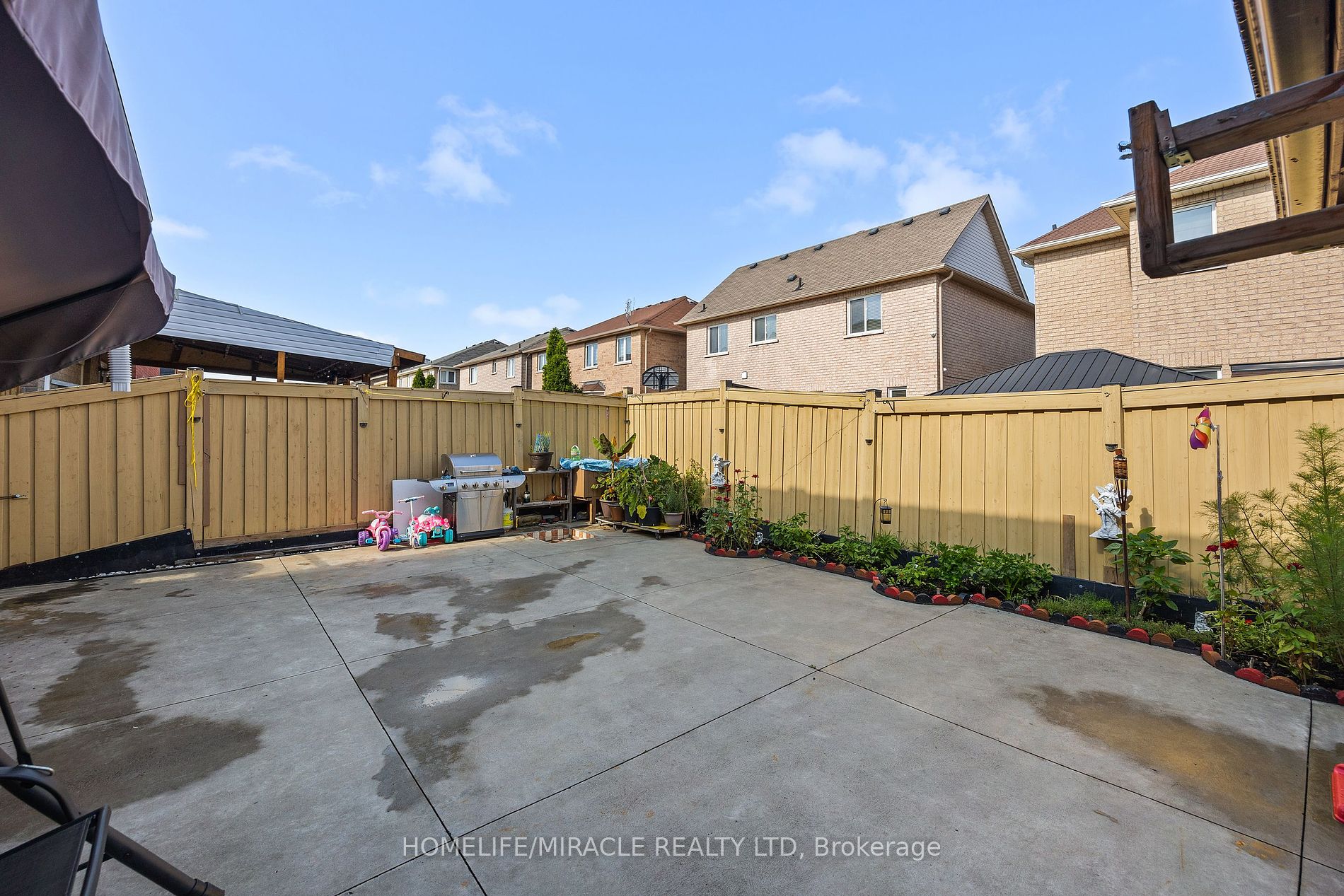 31 Game Creek Cres