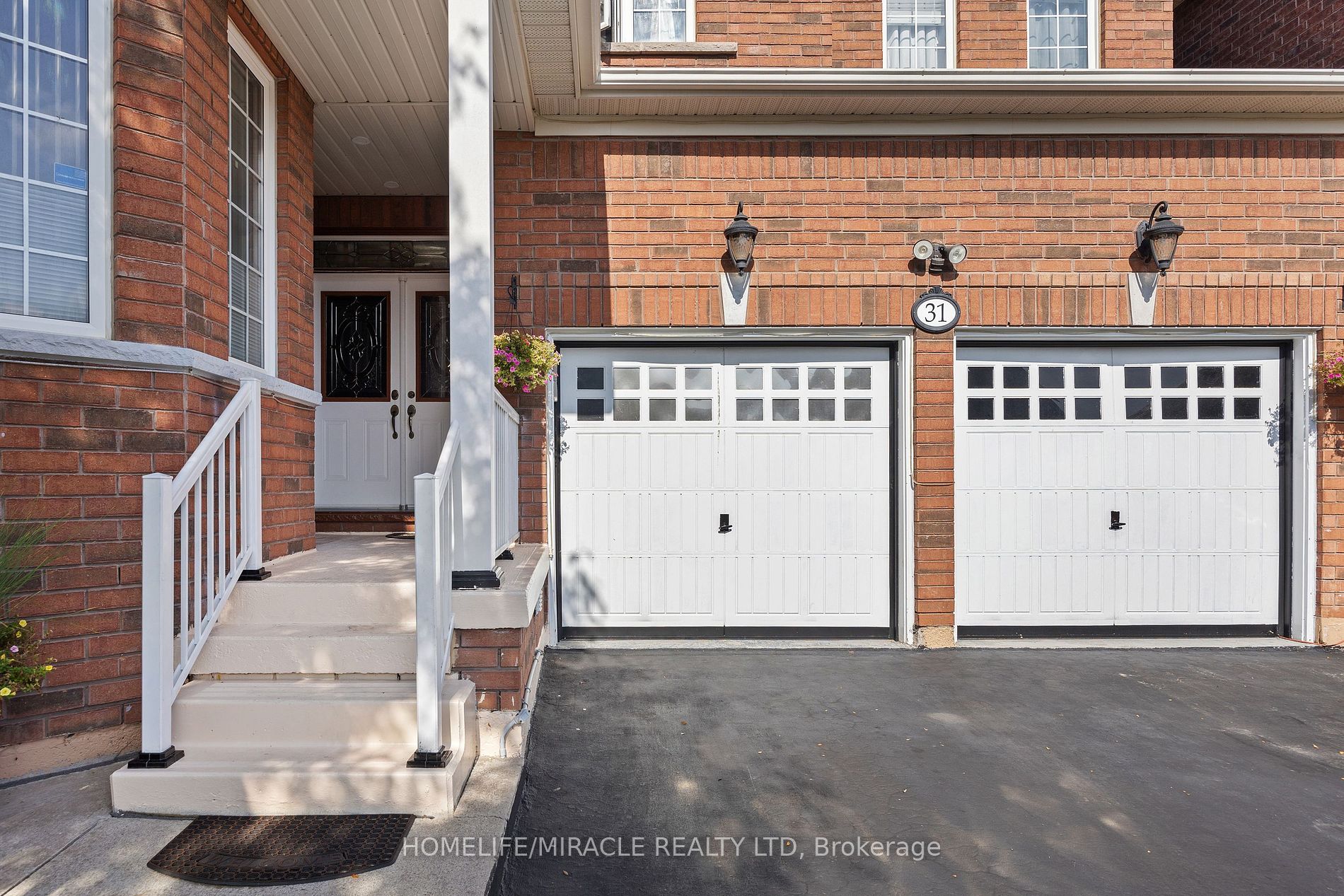 31 Game Creek Cres