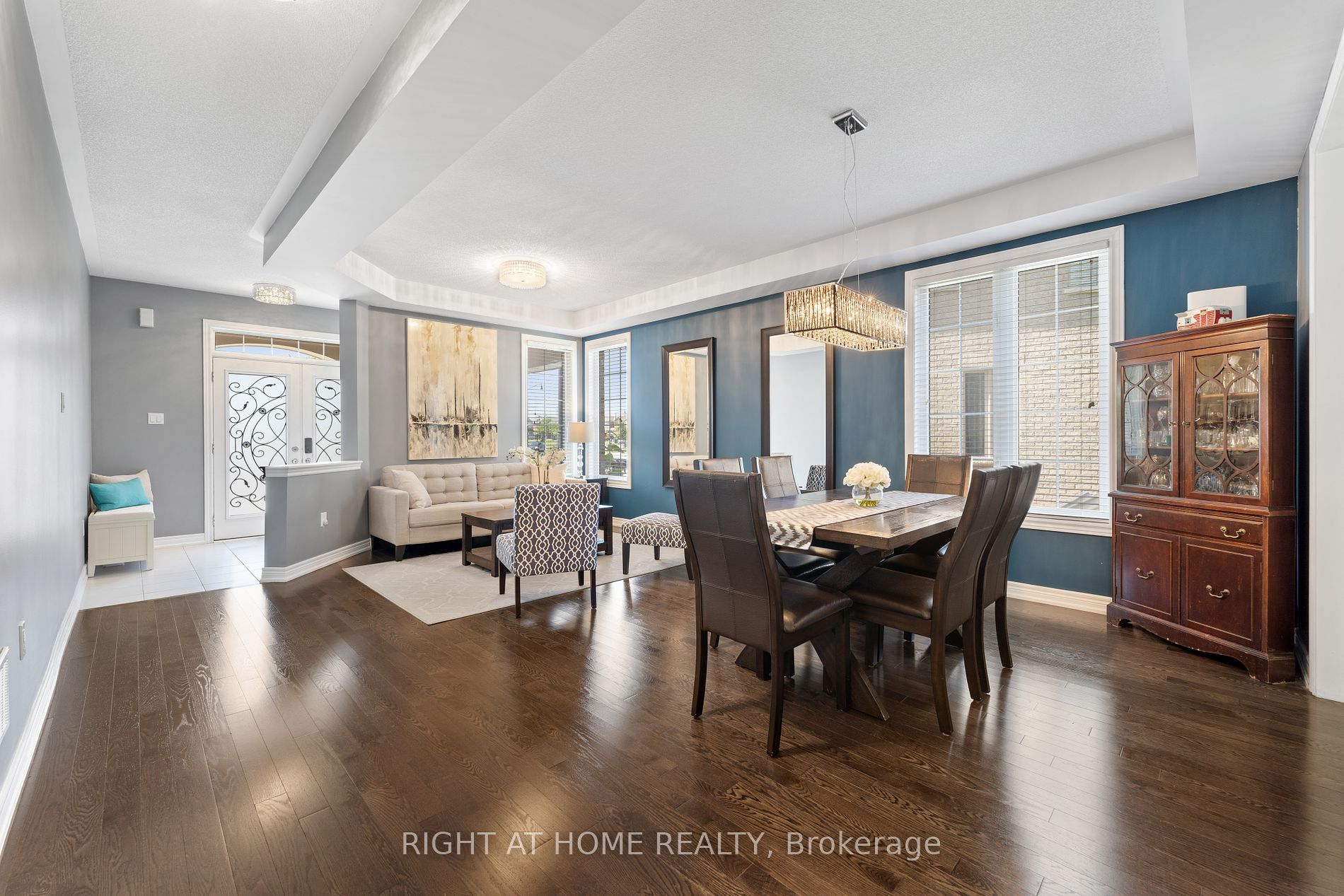 39 Heatherglen Dr