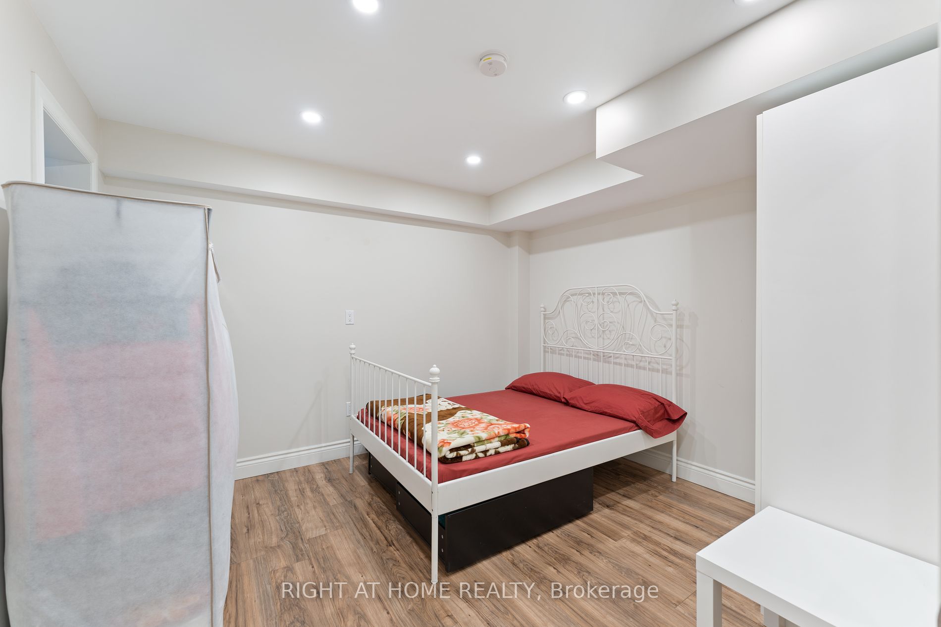 39 Heatherglen Dr