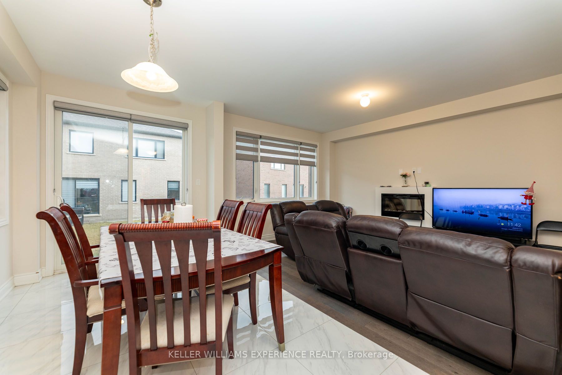 43 Spinland St