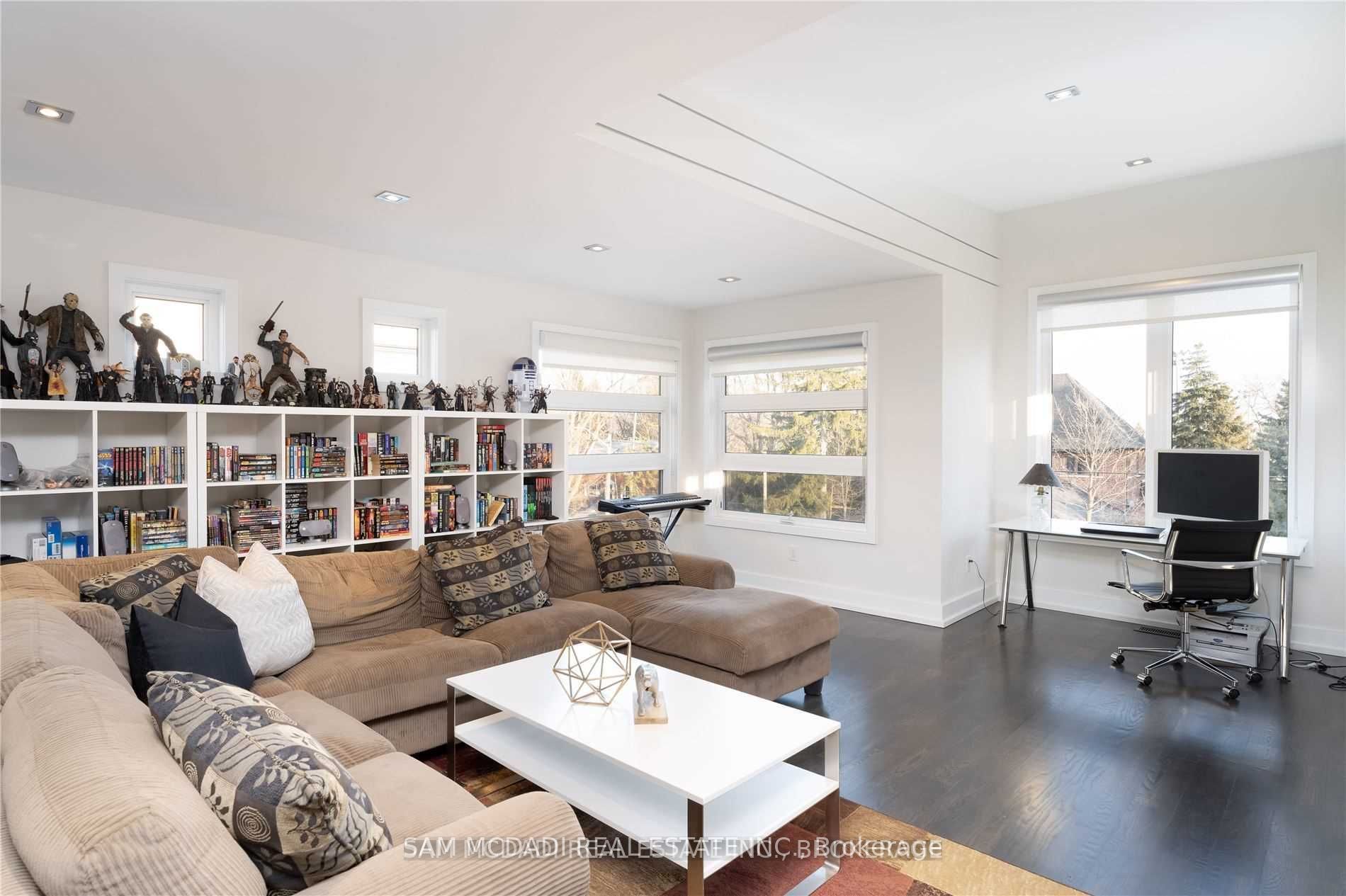 685 Montbeck Crescent