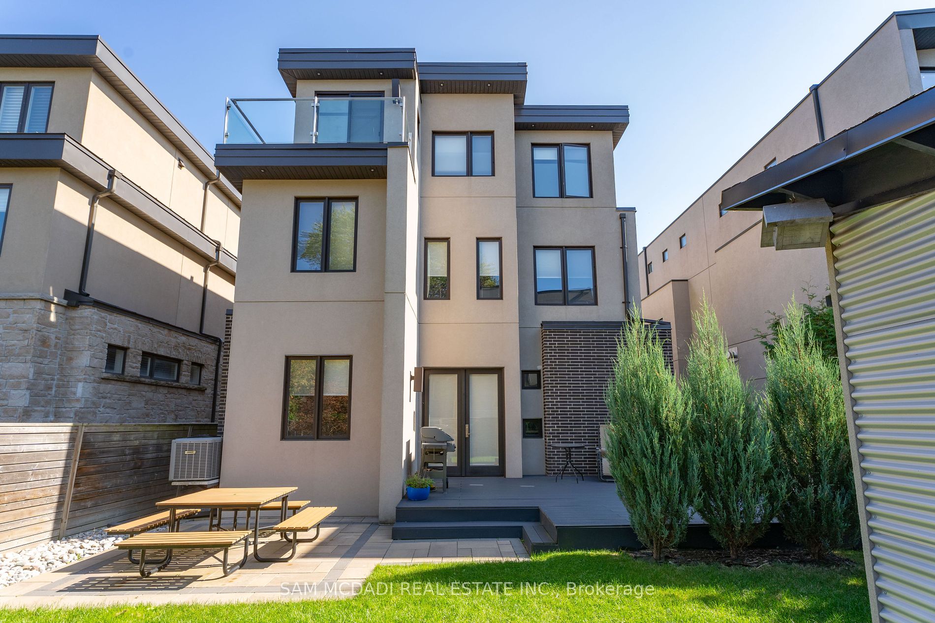 685 Montbeck Crescent