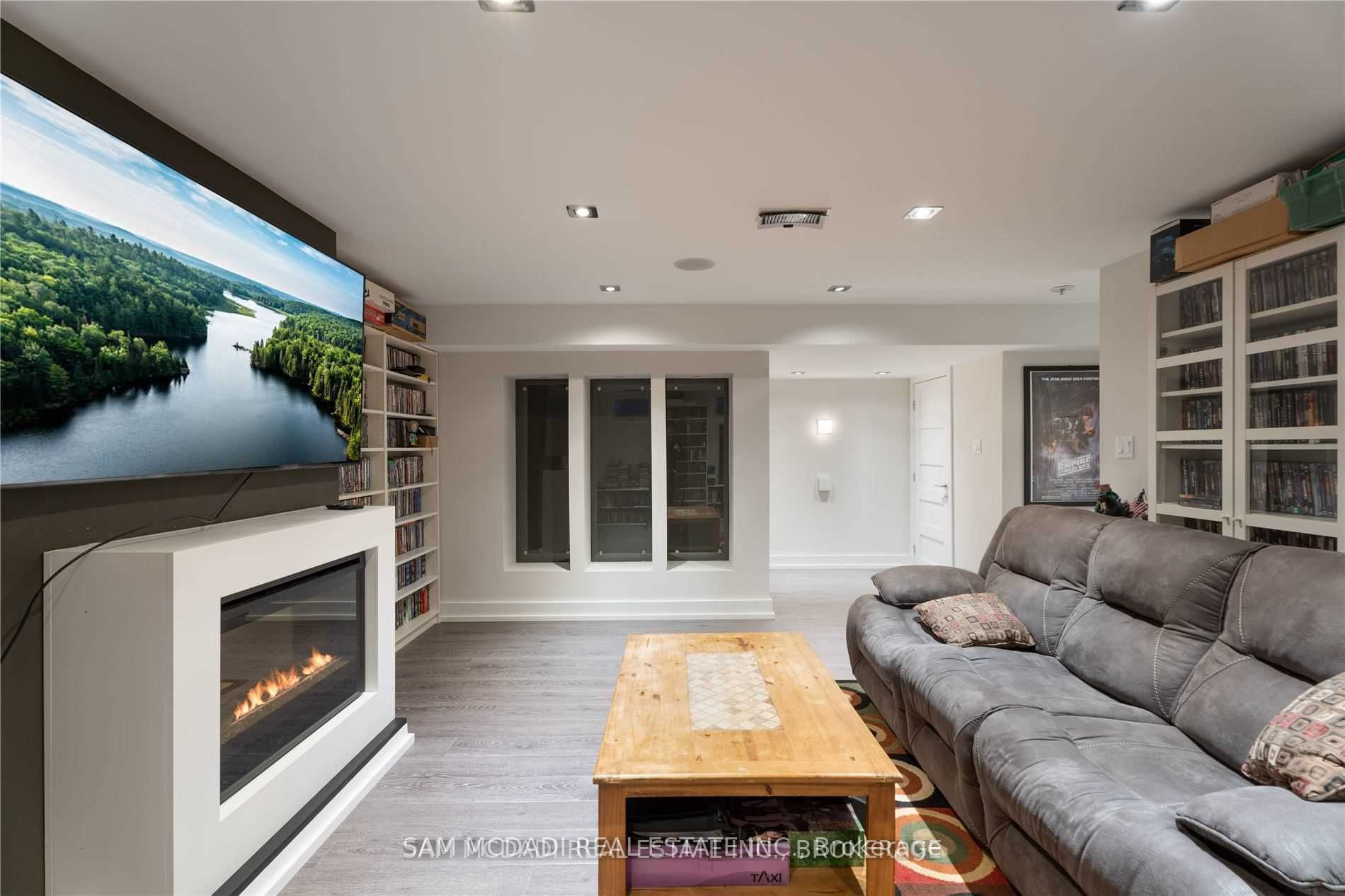 685 Montbeck Crescent