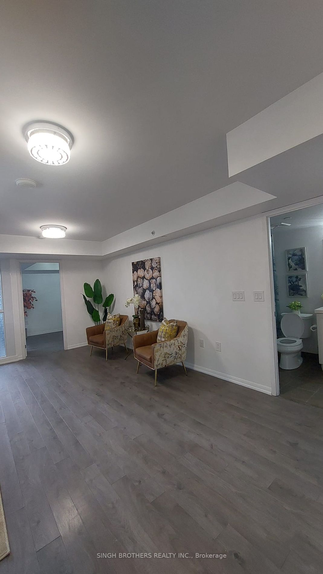 3091 Dufferin St, #318