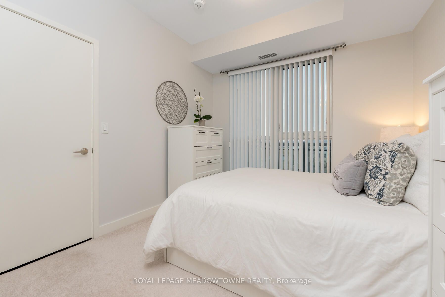 150 Sabina Drive #406