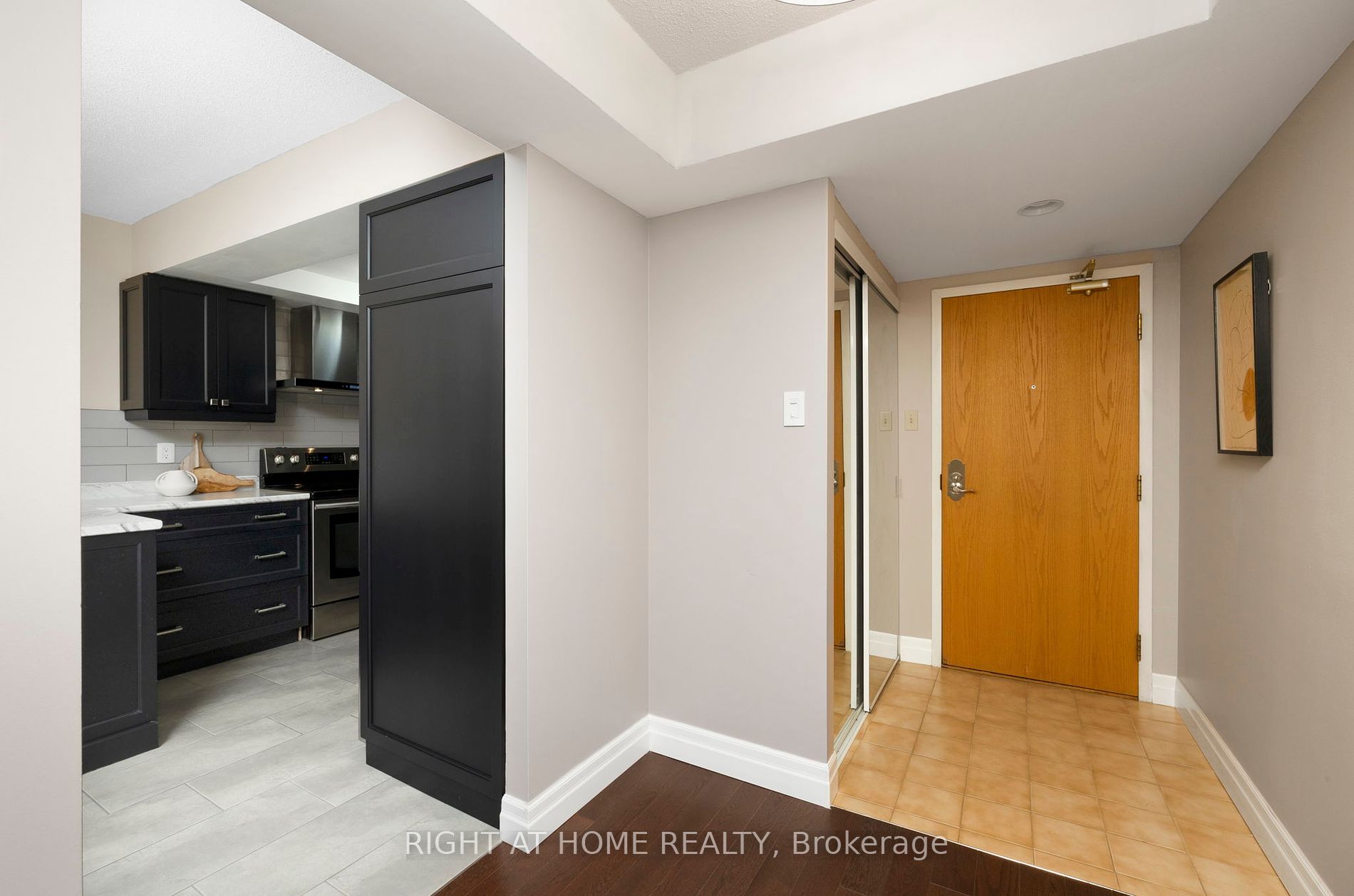 310 Mill St S, #505
