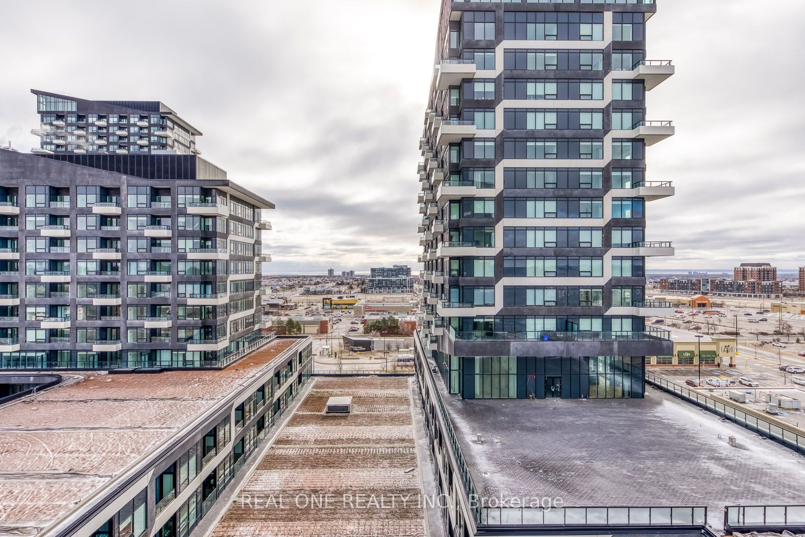 2489 Taunton Rd, #911