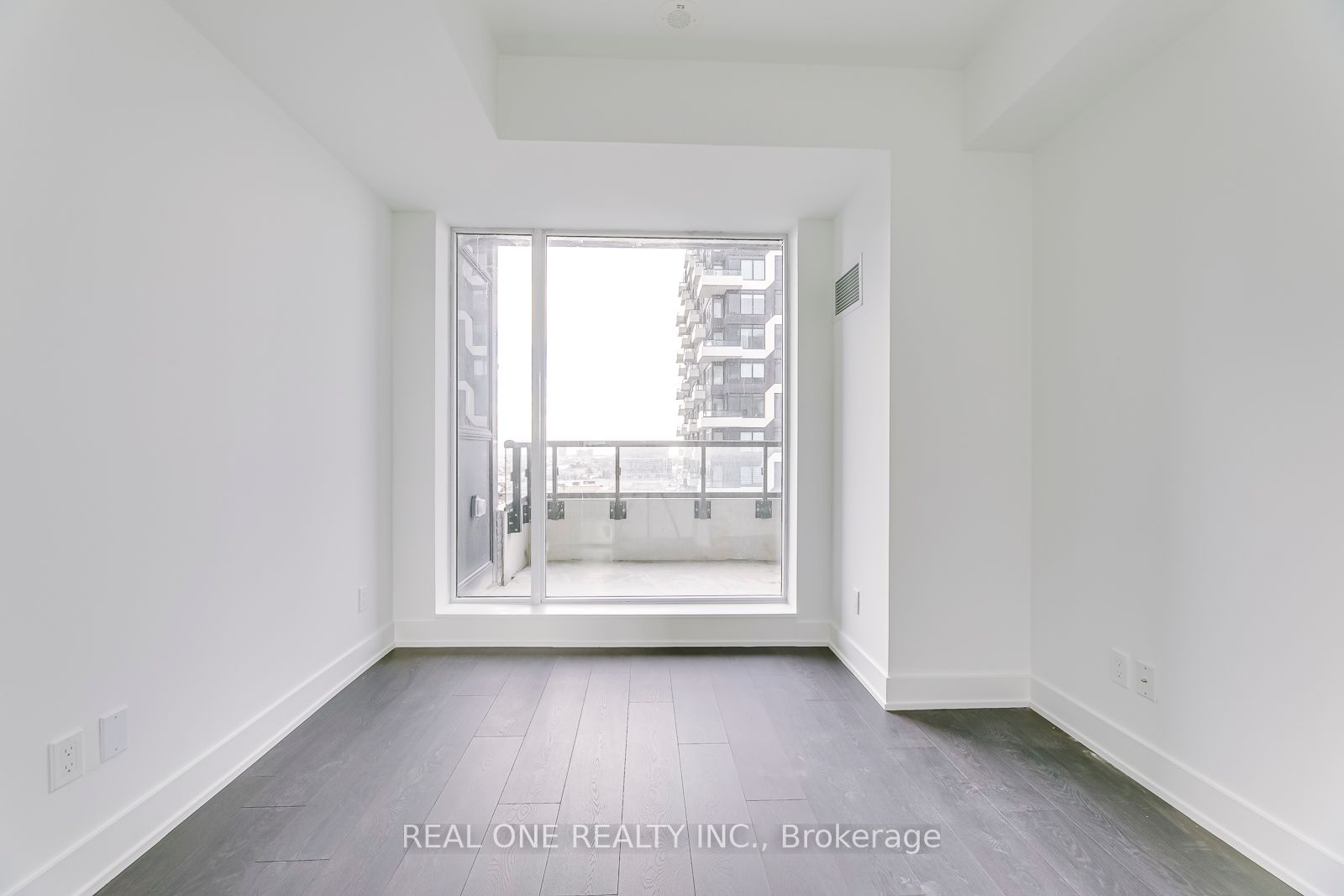 2489 Taunton Rd, #911