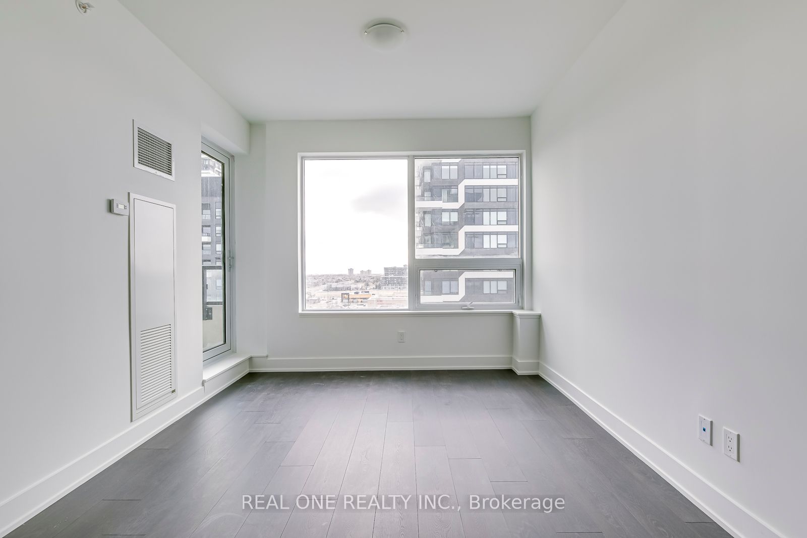 2489 Taunton Rd, #911