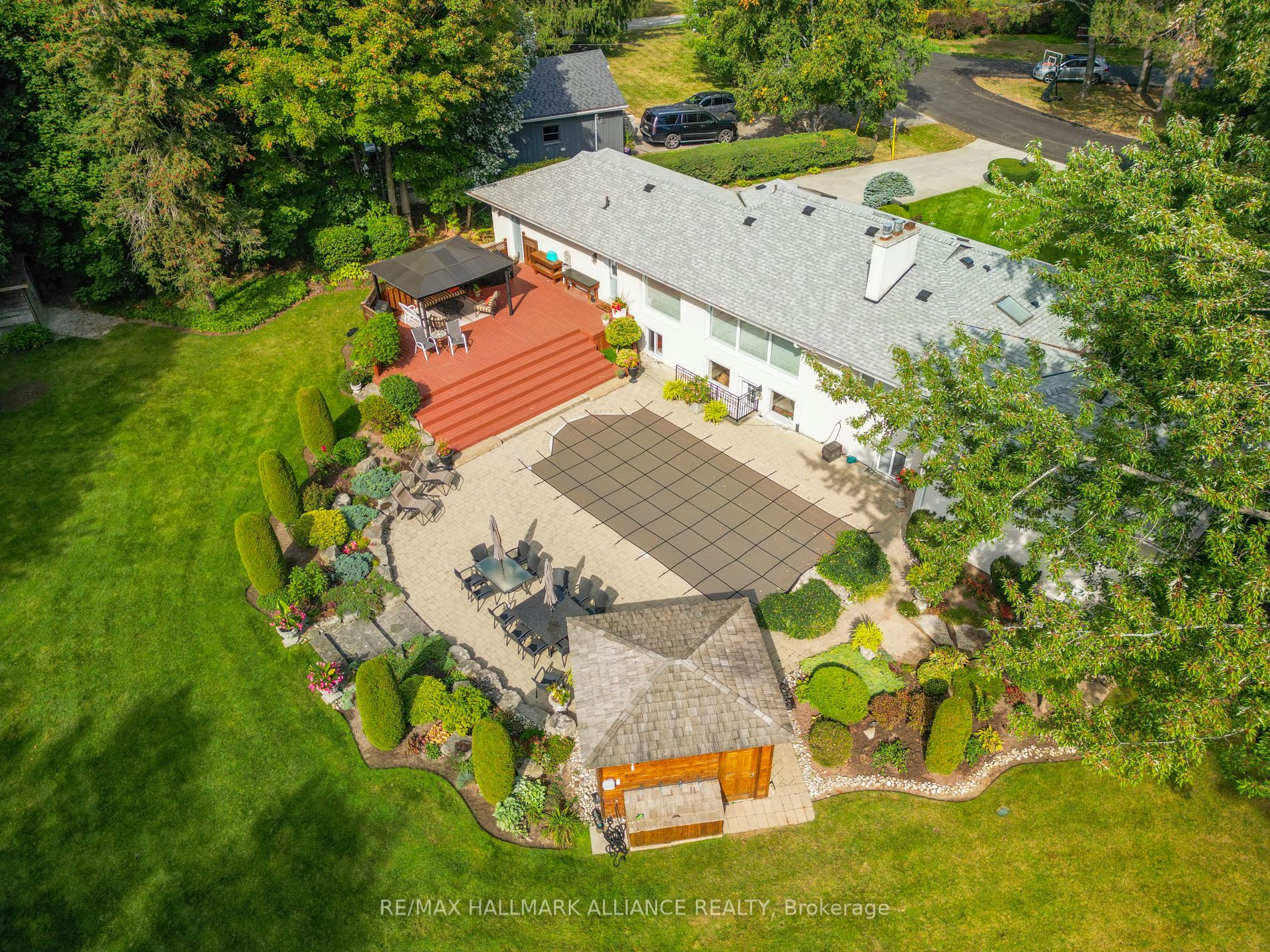 258 Westwood Dr