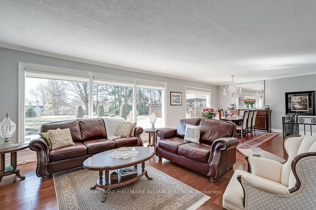258 Westwood Dr