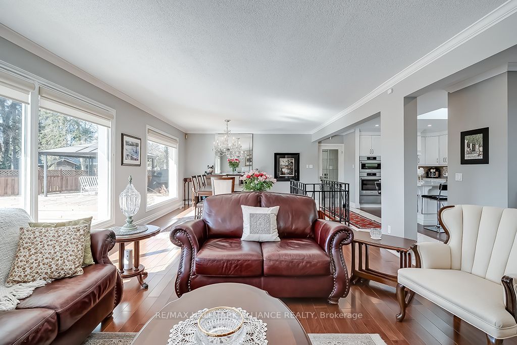 258 Westwood Dr