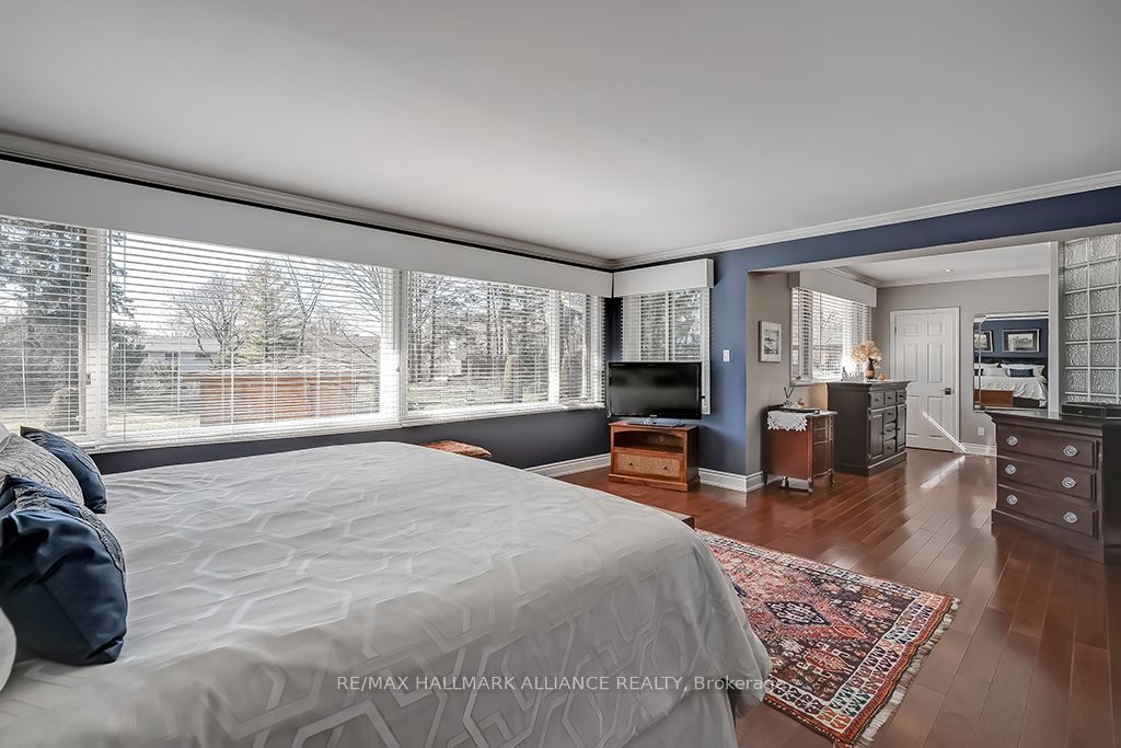 258 Westwood Dr