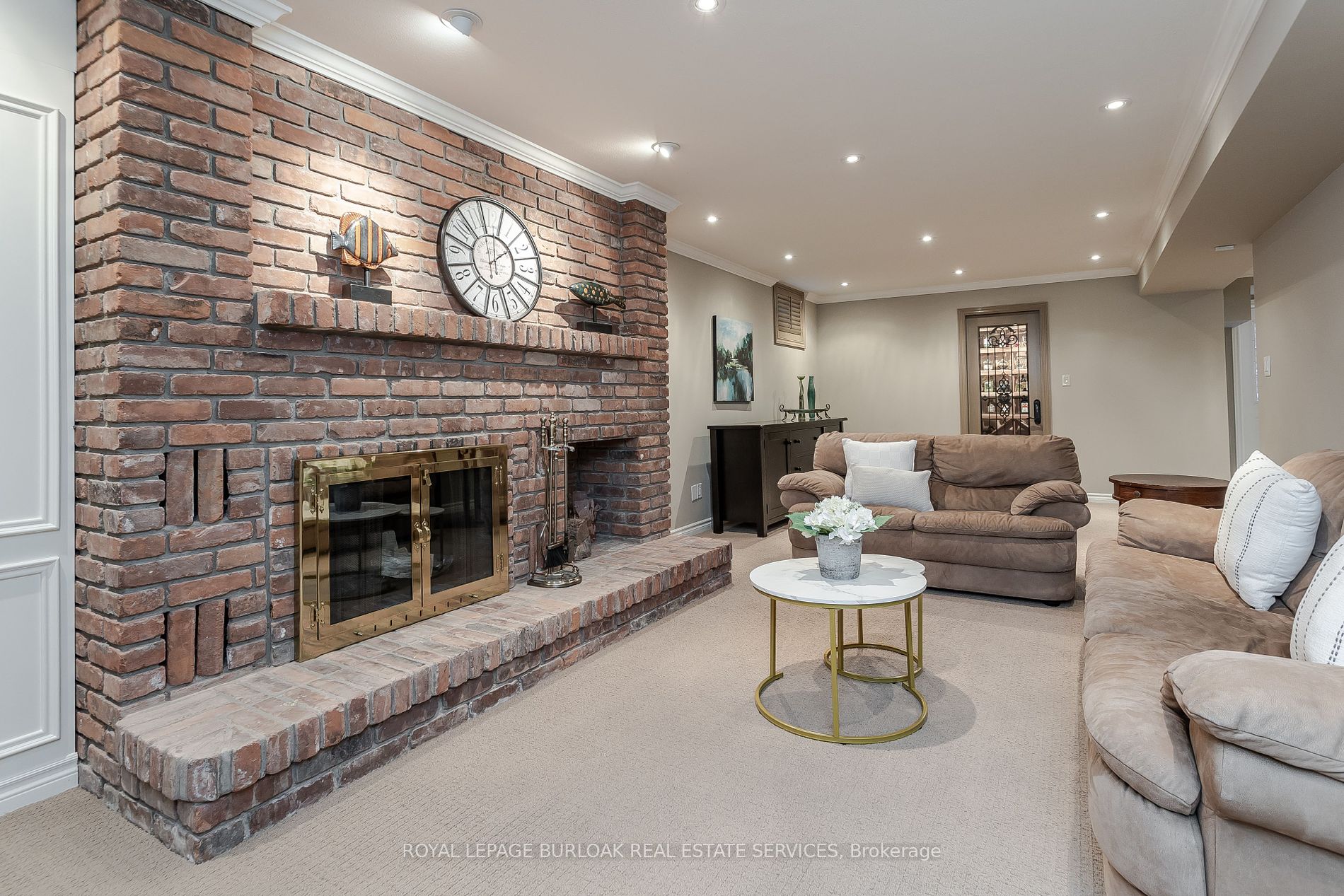 2312 Hoover Court