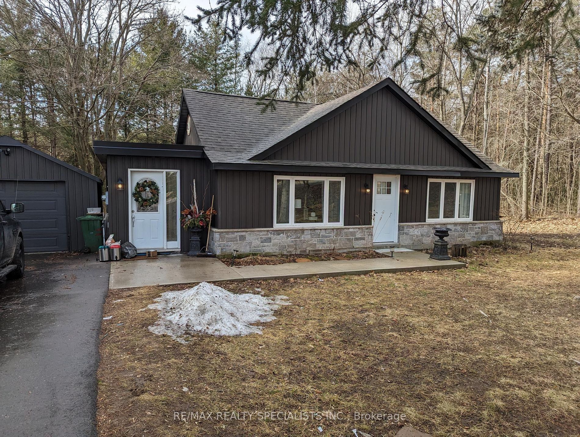 20194 Main Street