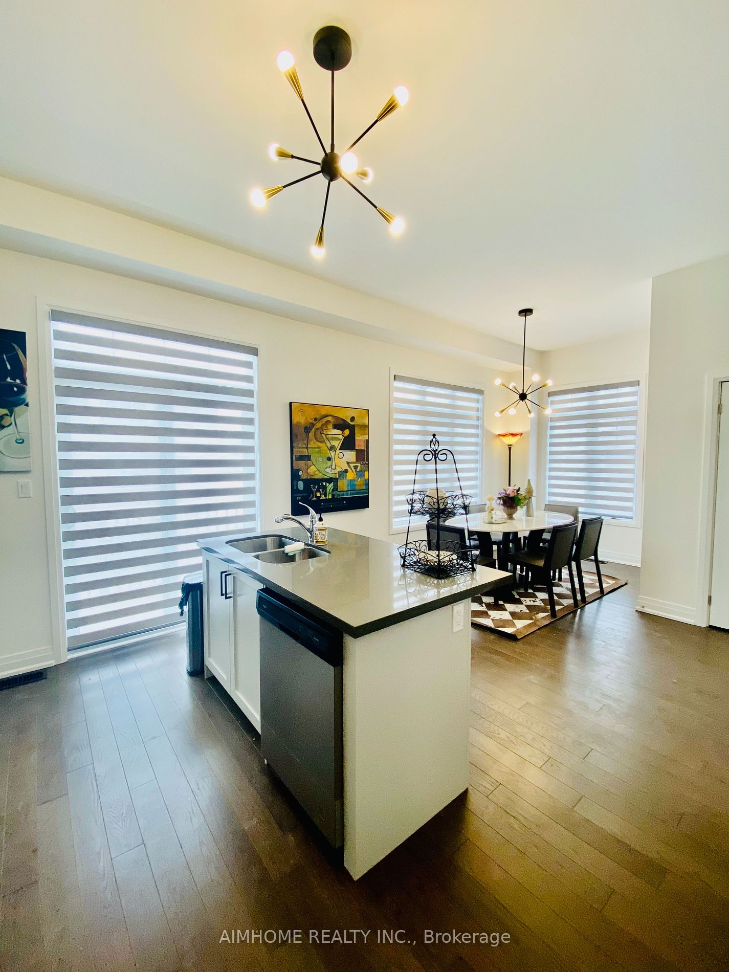 2130 Royal Gala Circle