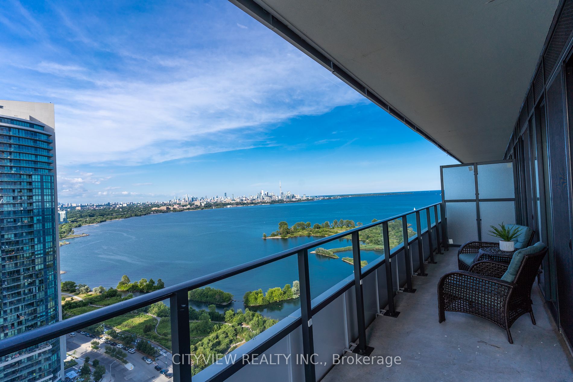 20 Shore breeze Drive, #2604