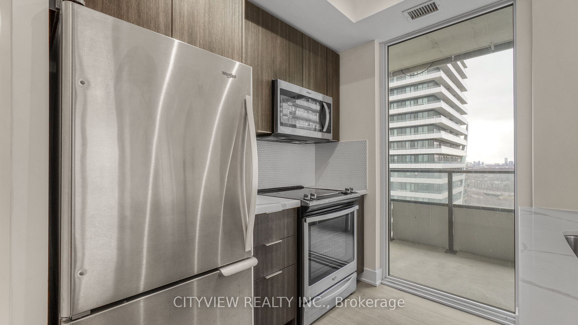 20 Shore breeze Drive, #2604