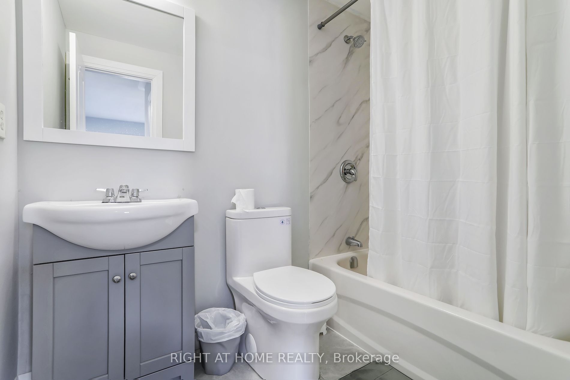 601 Shoreline Drive, #194