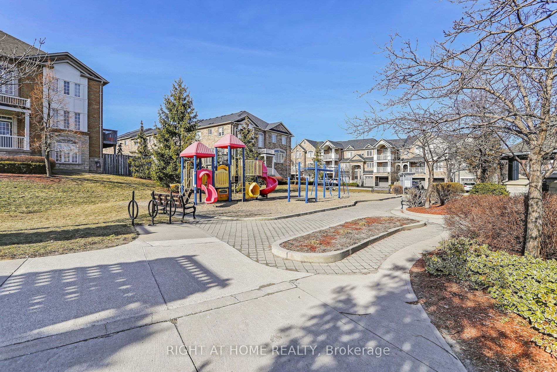 601 Shoreline Drive, #194