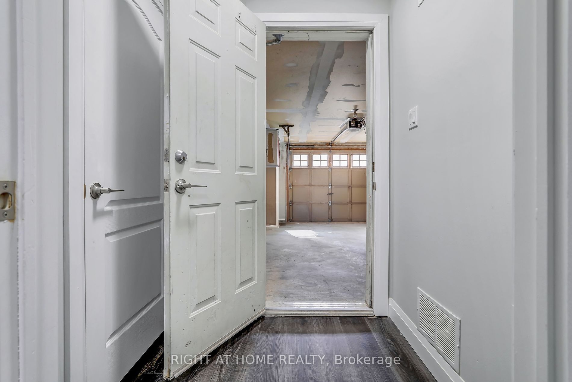 601 Shoreline Drive, #194