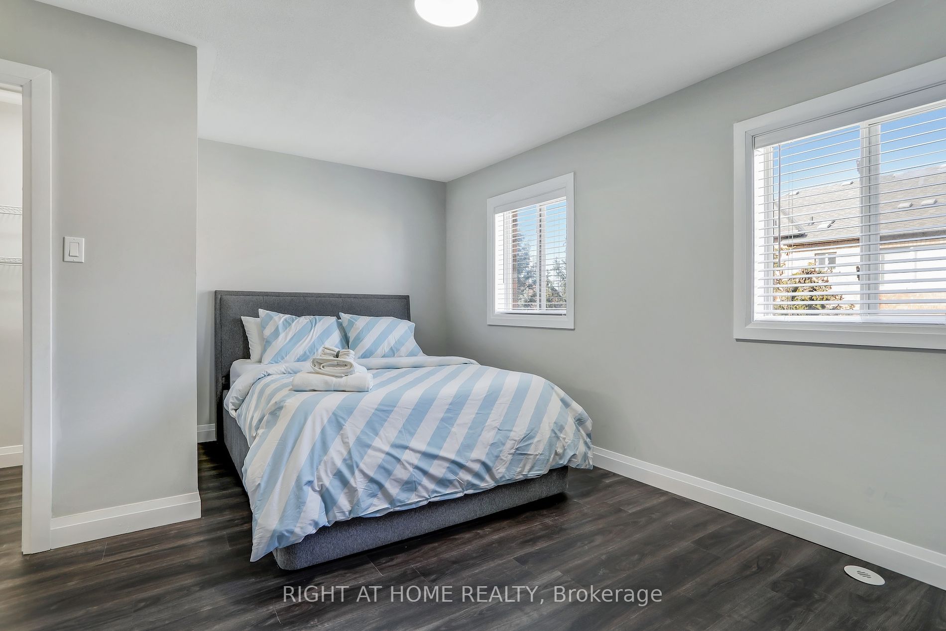 601 Shoreline Drive, #194