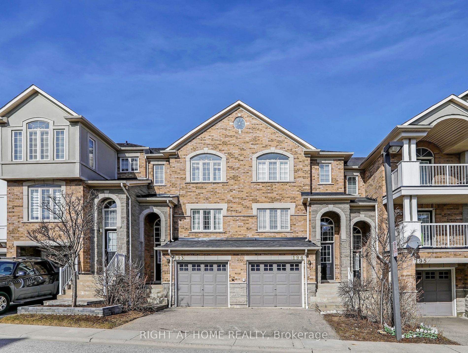 601 Shoreline Drive, #194