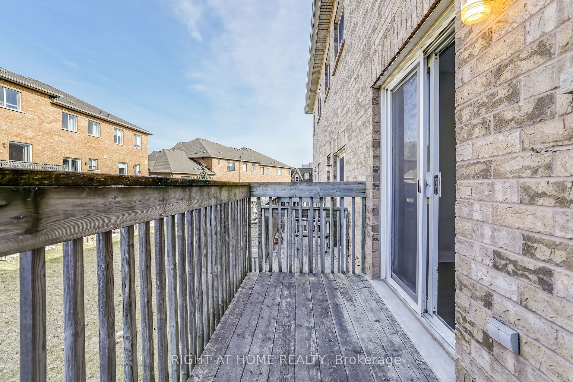 601 Shoreline Drive, #194
