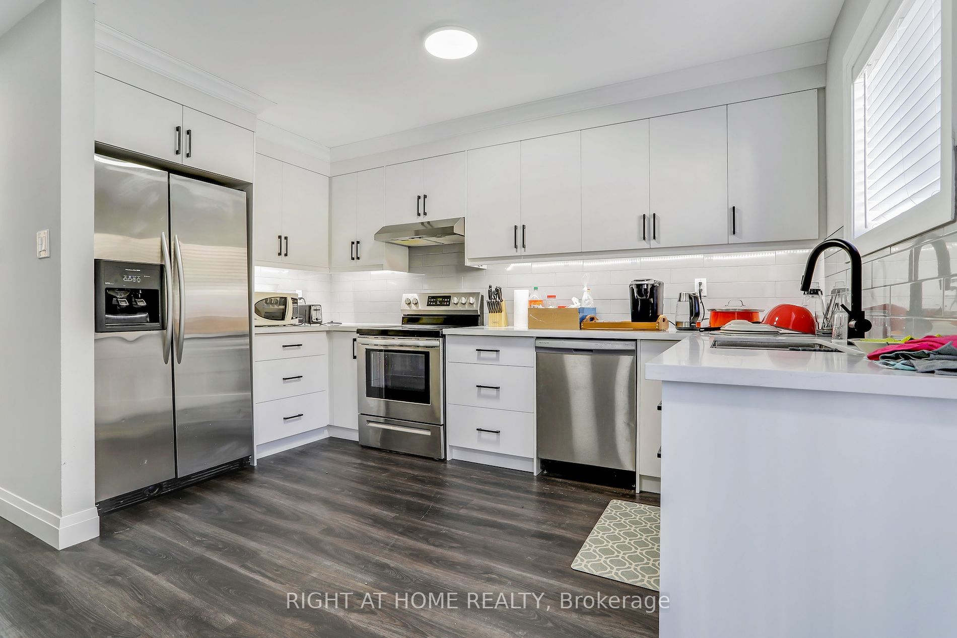 601 Shoreline Drive, #194