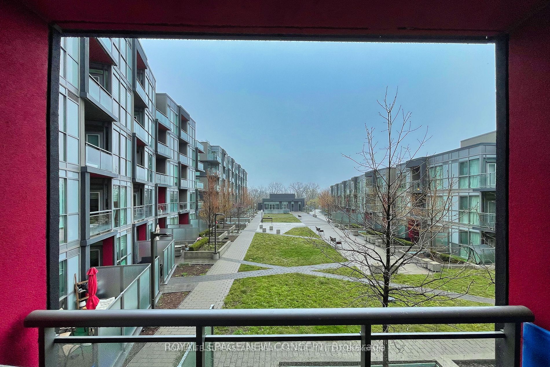 5220 Dundas St, #D308